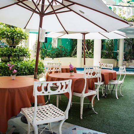 Maya Del Mar On Fifth Avenue Playa del Carmen Exterior photo
